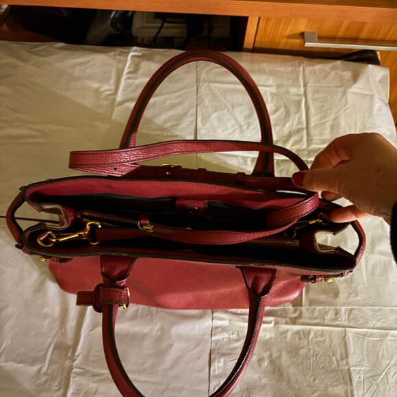 BURBERRY SM BANNER CRIMSON LEATHER CHECK CANVAS SHOULDER Medium TOTE BAG - Picture 15 of 16